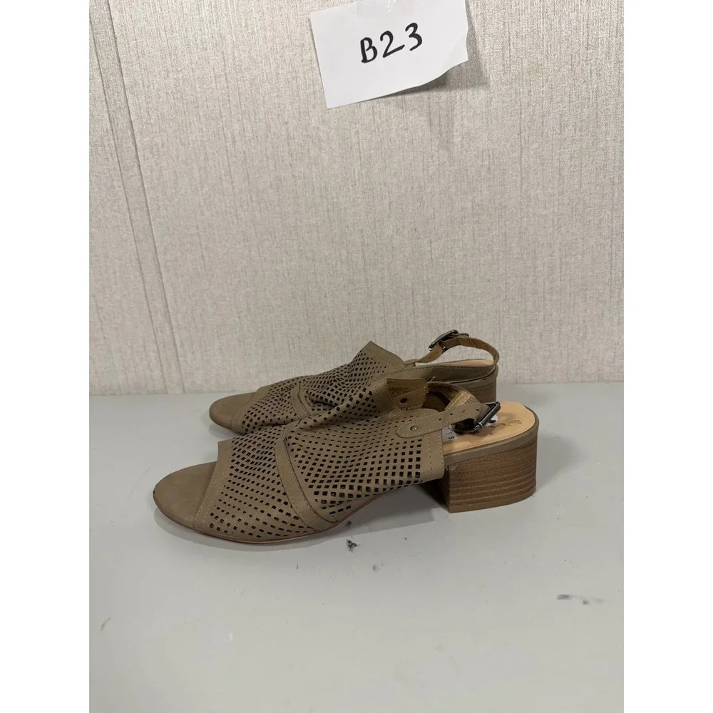 Restricted Cutout Peep Toe Ankle Strap Stacked Heel Sandals Women US 9